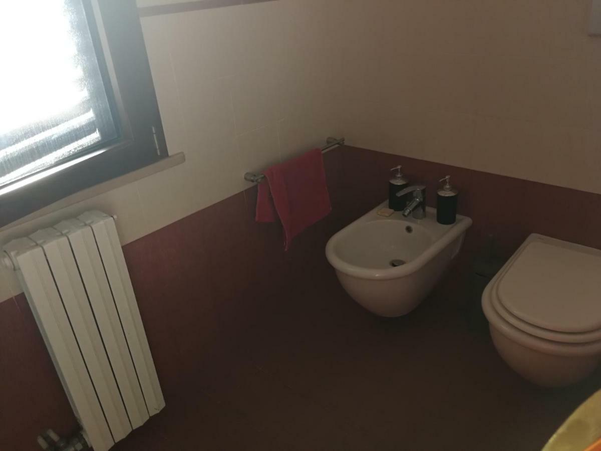 Il Giardino Degli Ulivi Bed & Breakfast กาลาตีนา ภายนอก รูปภาพ