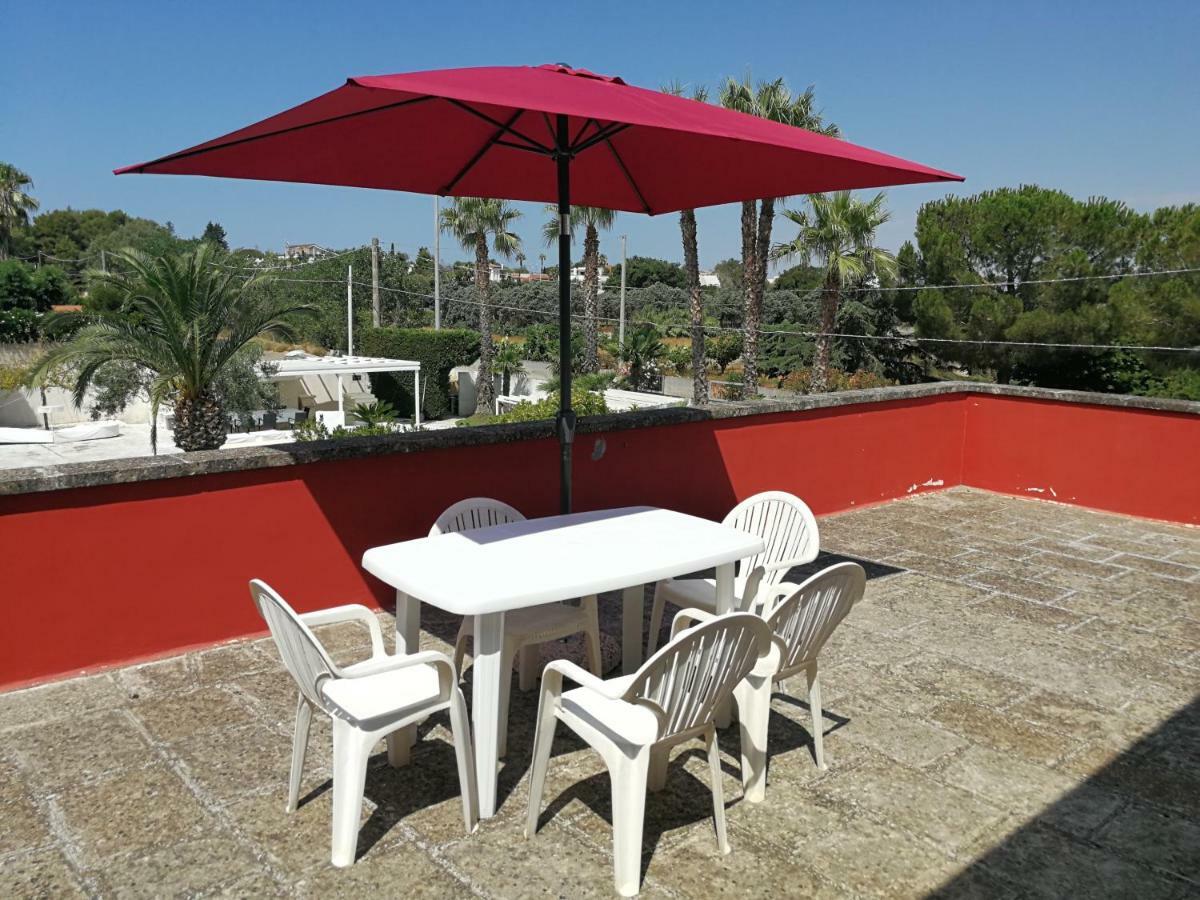 Il Giardino Degli Ulivi Bed & Breakfast กาลาตีนา ภายนอก รูปภาพ